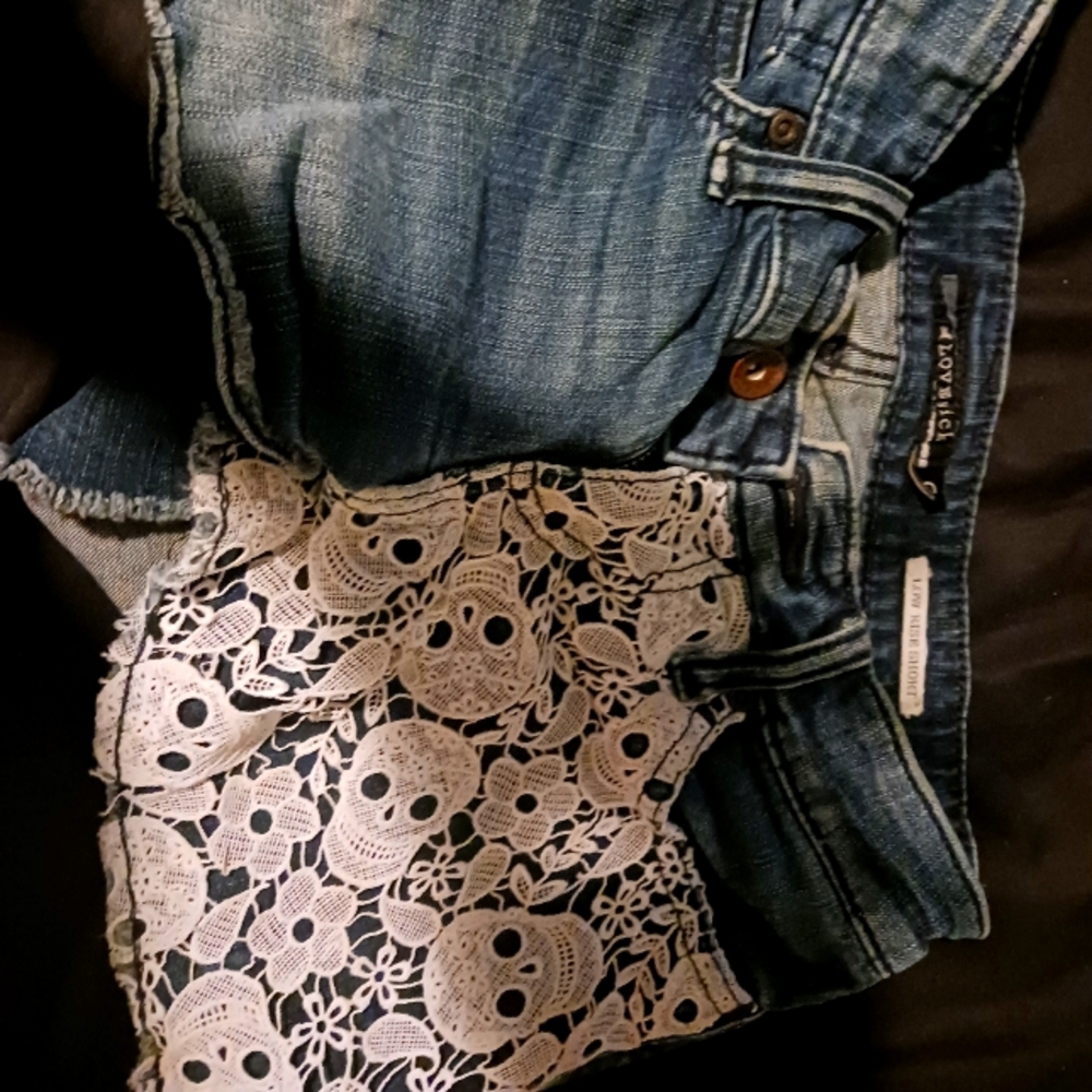 Hot Topic denim lace shorts size 0